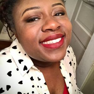 Meet your Posher, Rae